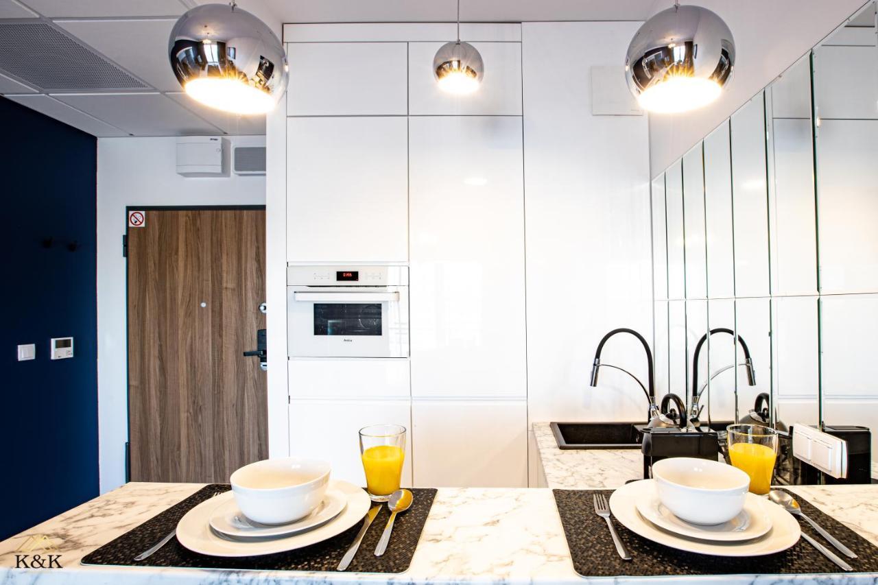 K&K Apartament Blisko Centrum Near City Center Varsavia Esterno foto